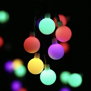 LED lyskæde med kugler - Multifarvet lys 